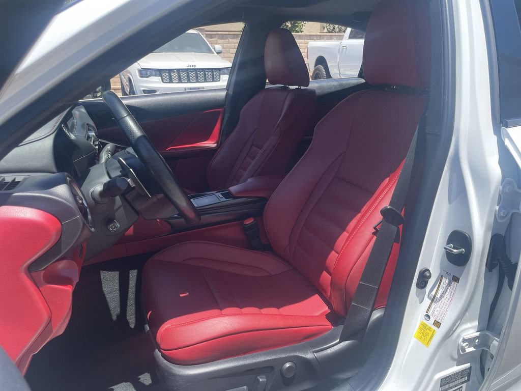 Used 2022 Lexus IS 350 F Sport RWD image 13
