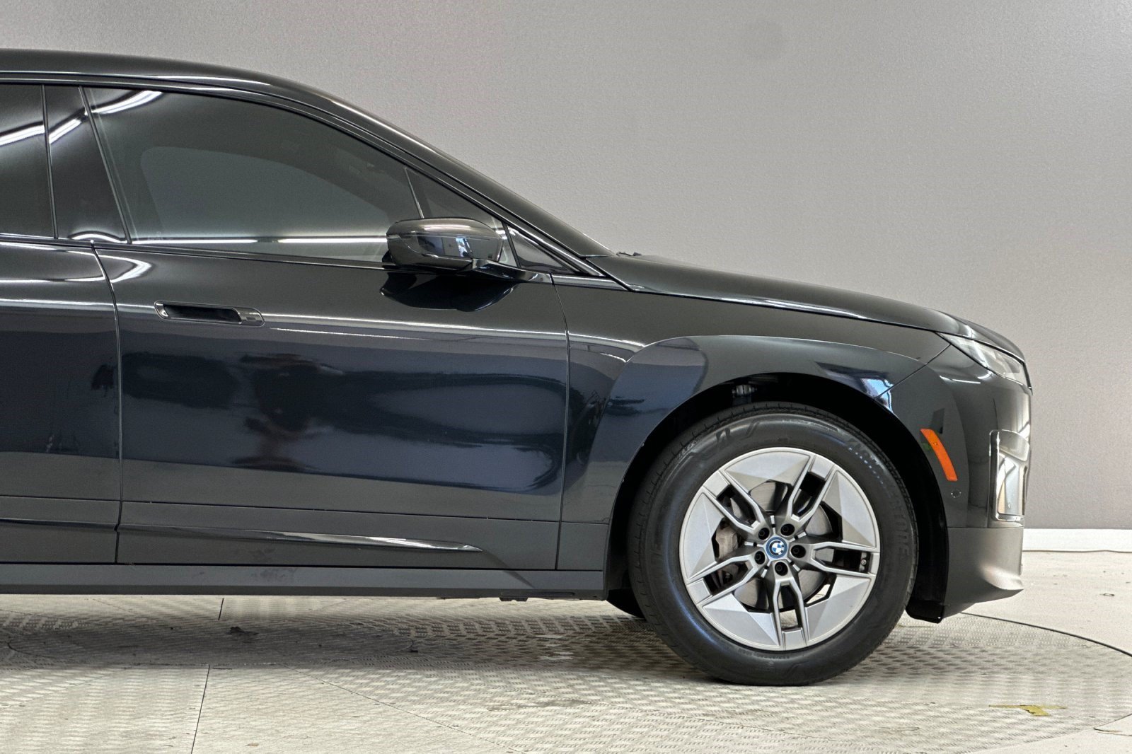 Certified 2023 BMW iX xDrive50 AWD/4WD image 35