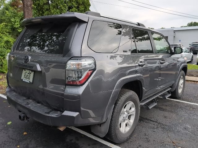 Used 2023 Toyota 4Runner SR5 AWD/4WD image 3