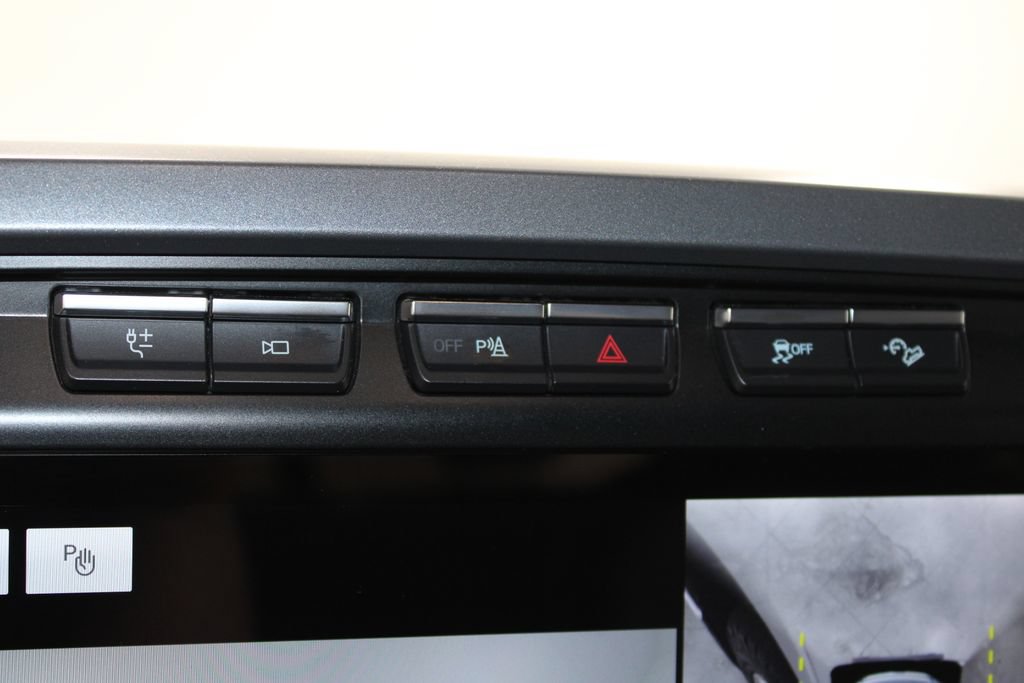 Used 2021 Ford F150 Lariat AWD/4WD image 57