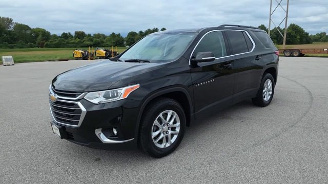 Used 2019 Chevrolet Traverse LT w/ LPO, Floor Liner Package AWD/4WD image 3