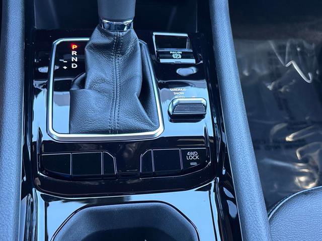 Certified 2024 Jeep Compass Limited image 25