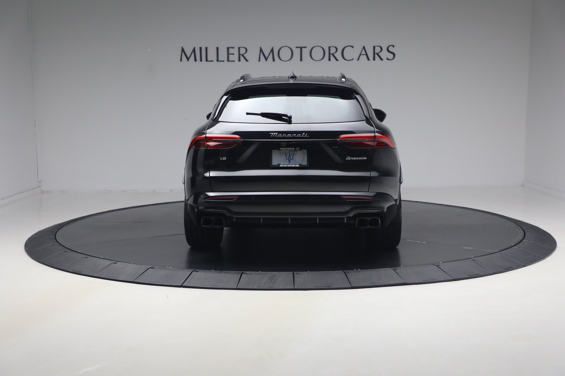 Certified 2023 Maserati Grecale Modena AWD/4WD image 6