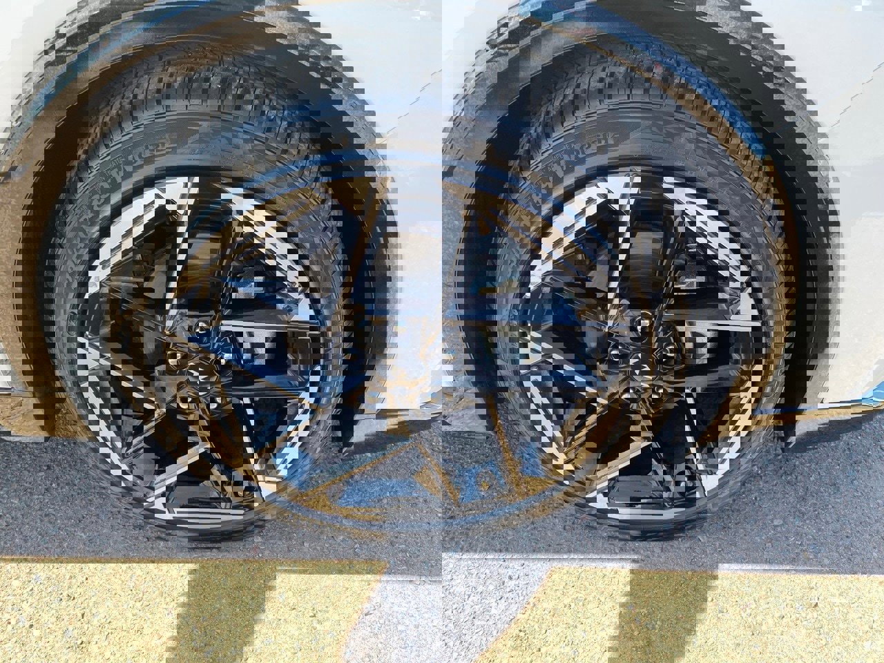 Used 2025 Kia K4 GT-Line w/ GT-Line Sunroof Package image 4