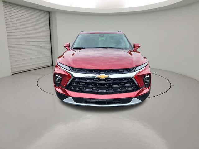 New 2026 Chevrolet Blazer LT w/ Sound & Technology Package FWD image 2