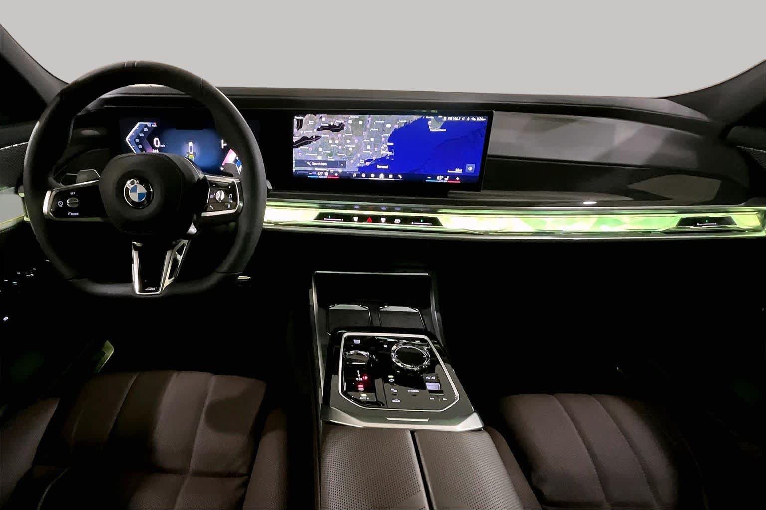 Used 2026 BMW 740i xDrive AWD/4WD image 15