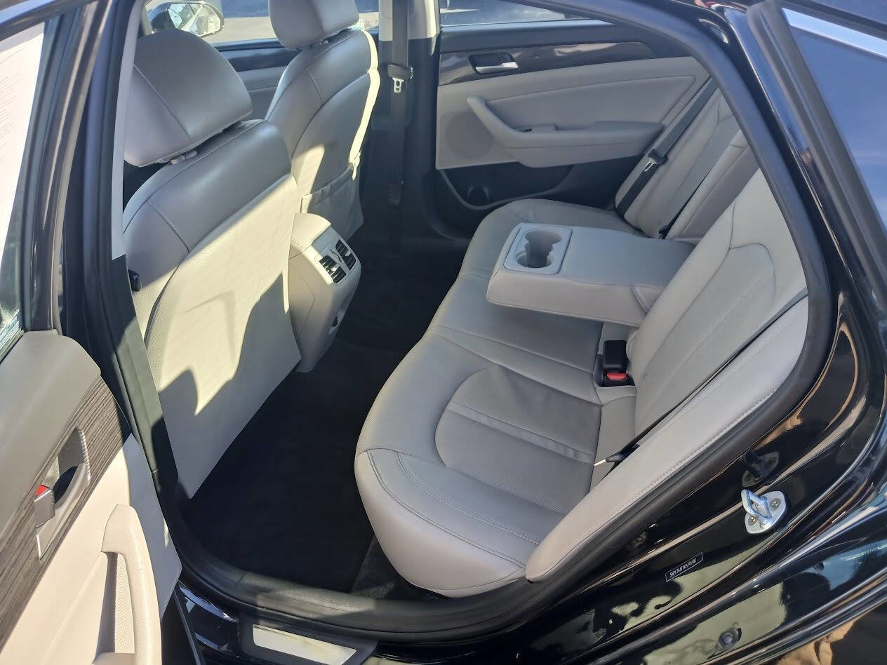 Used 2019 Hyundai Sonata Limited image 10