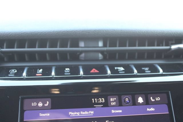 Used 2025 Jeep Grand Cherokee Altitude RWD image 23