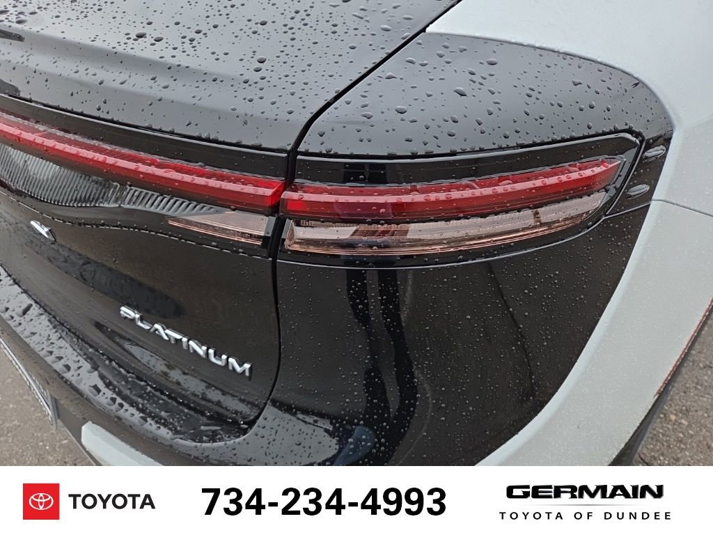 New 2026 Toyota Crown Platinum image 16