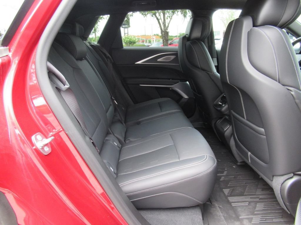 Certified 2025 Cadillac Lyriq Luxury w/ LPO, Floor Liner Package AWD/4WD image 36
