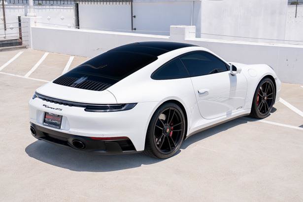 Used 2023 Porsche 911 Carrera GTS w/ Premium Package RWD image 13