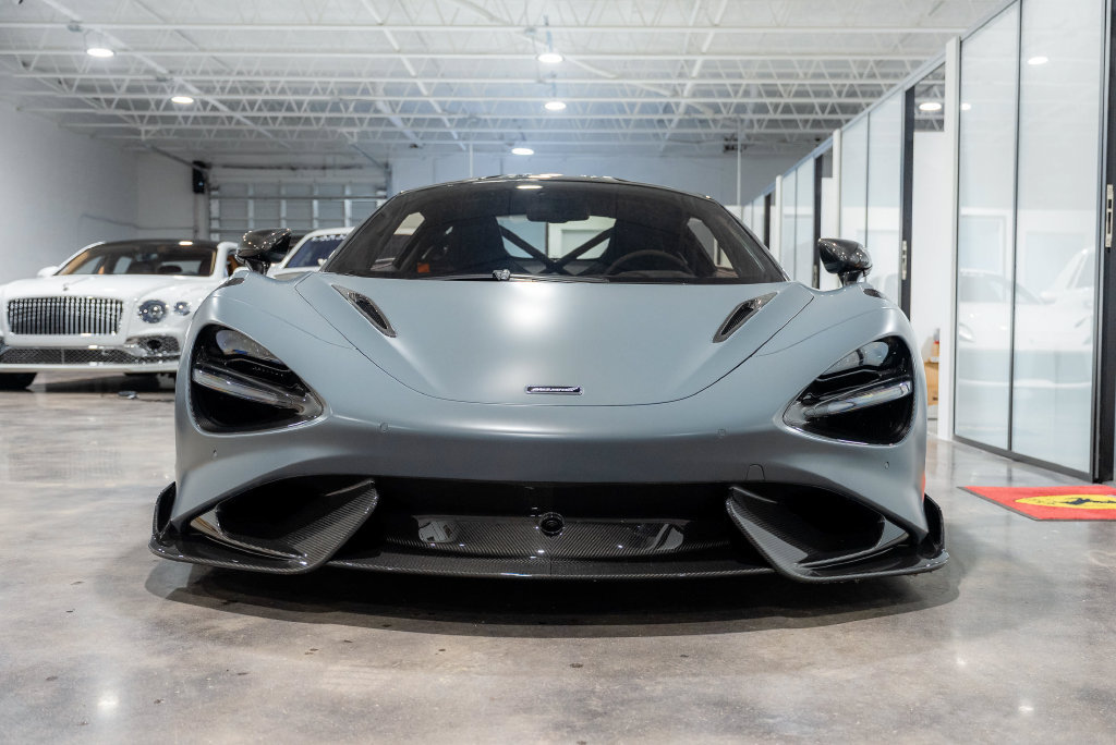 Used 2021 McLaren 765LT RWD image 18