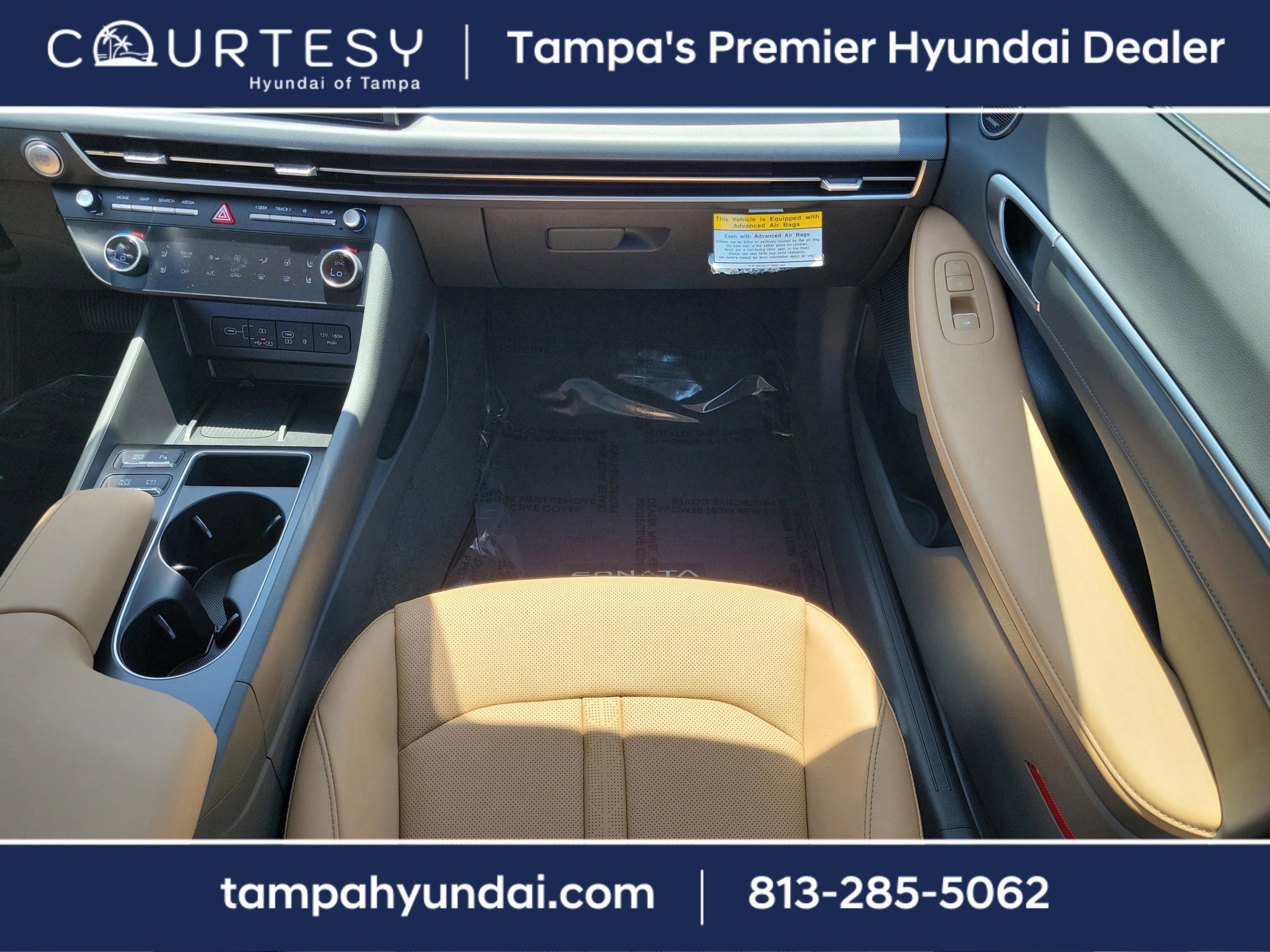 New 2025 Hyundai Sonata Limited image 11