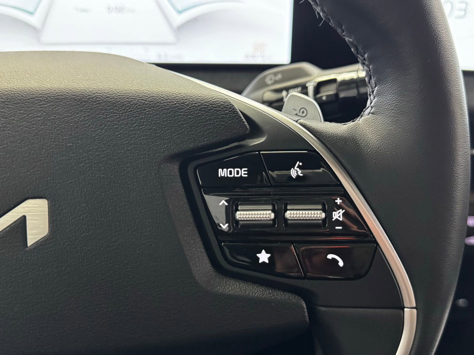 Used 2022 Kia EV6 Wind image 19