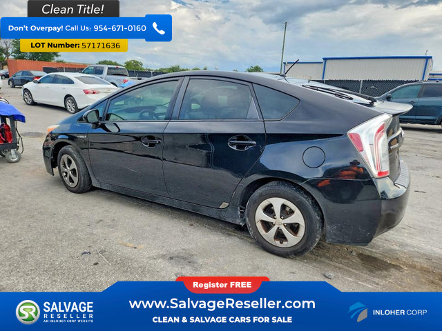 Used 2013 Toyota Prius Two FWD image 3