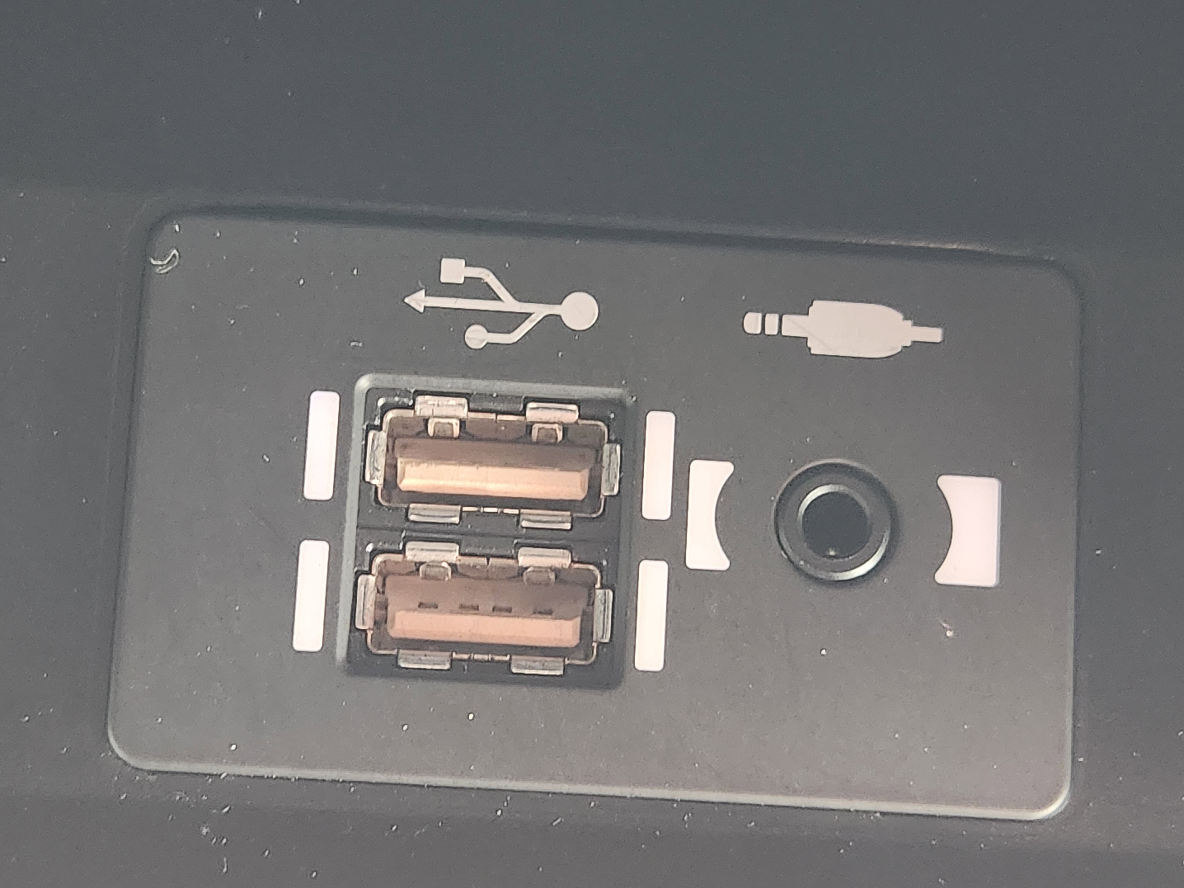 Used 2022 Lexus UX 250h F Sport w/ F Sport Premium Package image 24