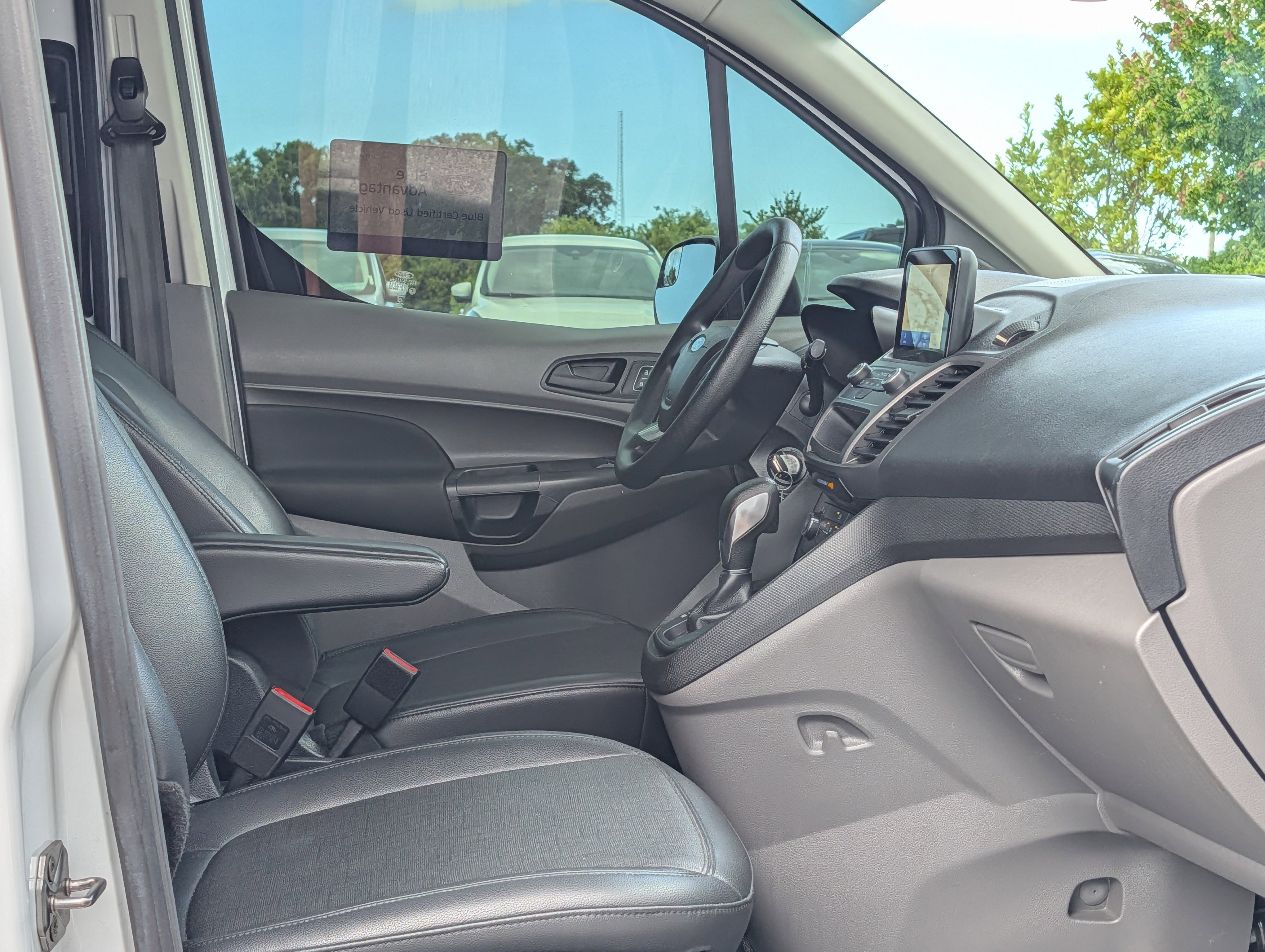 Used 2019 Ford Transit Connect XL FWD image 16