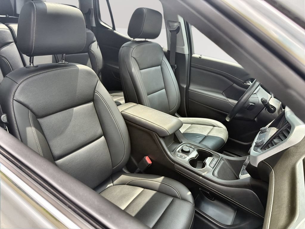 Used 2023 GMC Acadia SLT w/ Technology Package AWD/4WD image 27