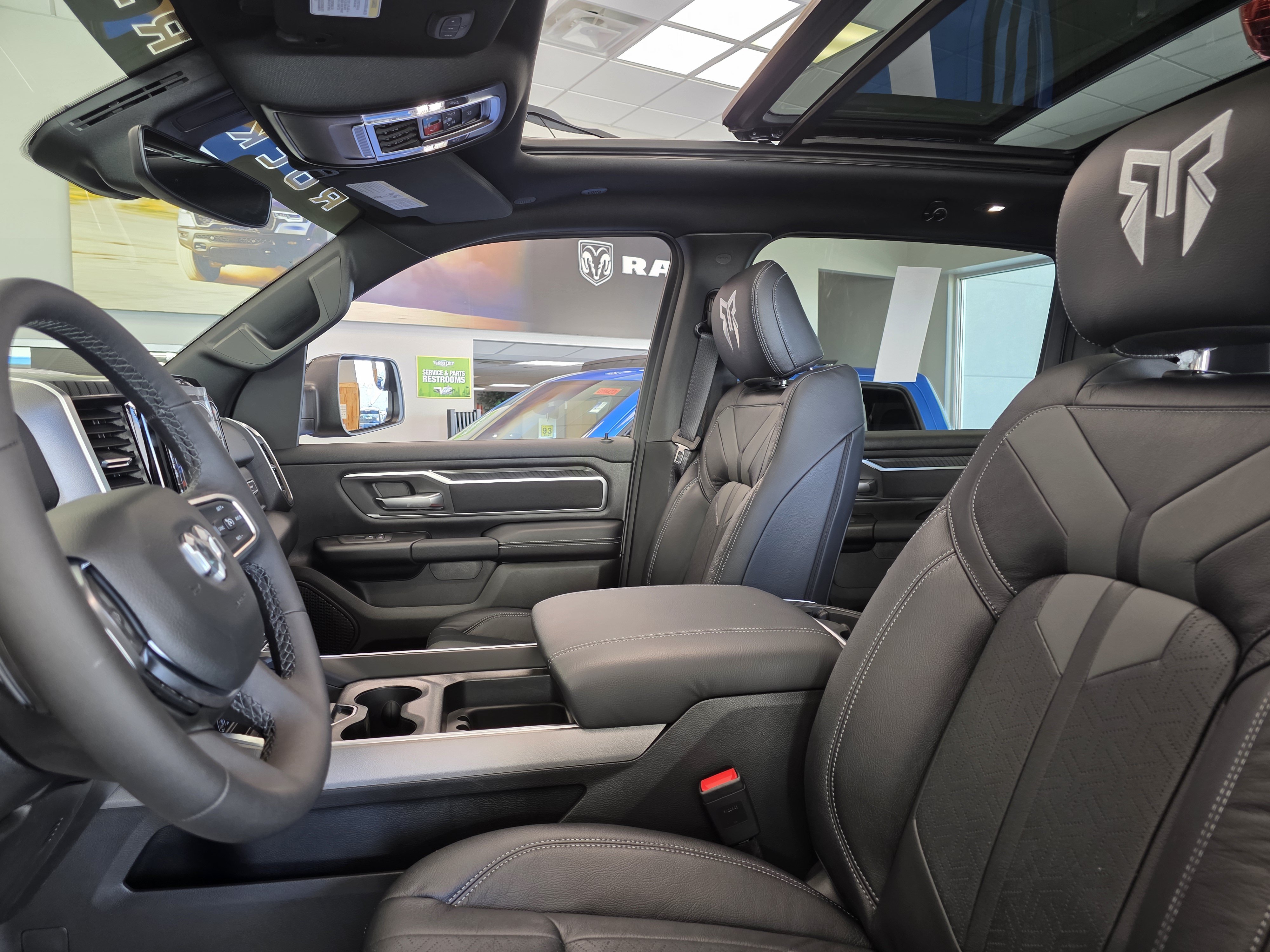 New 2026 RAM 1500 Big Horn AWD/4WD image 10