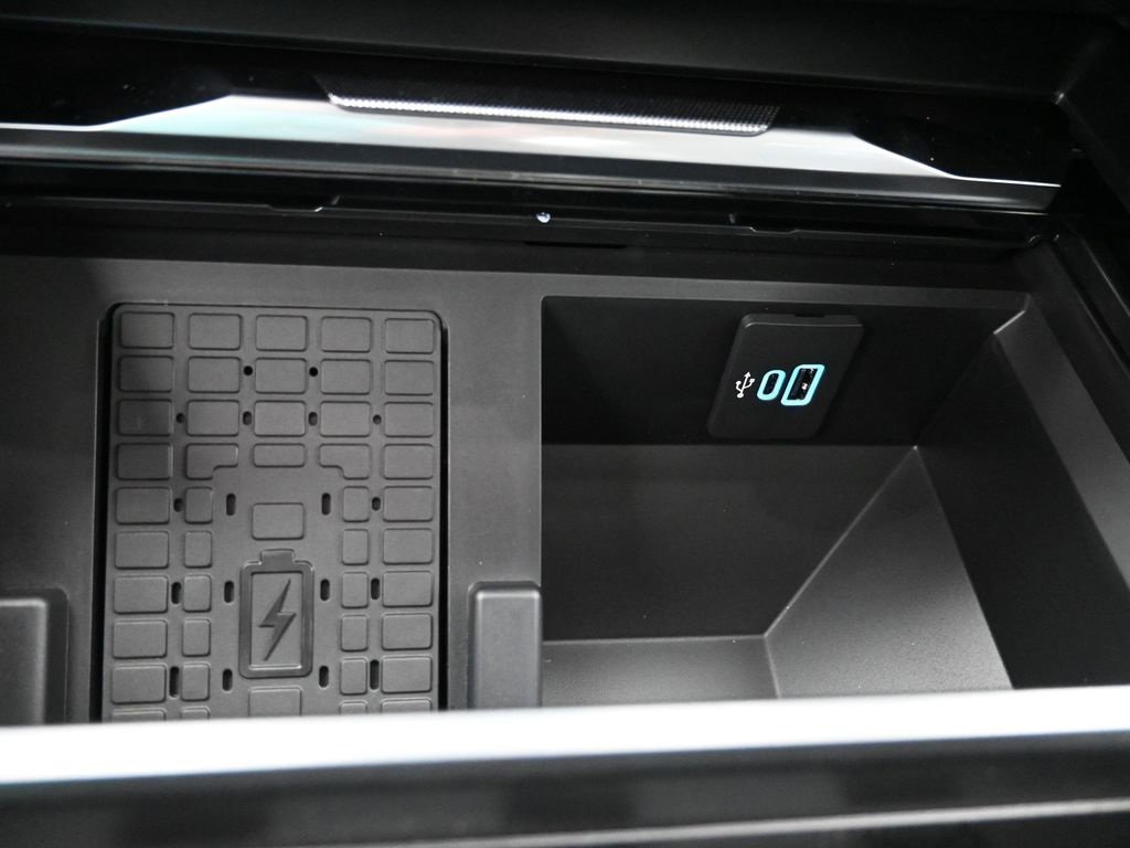 New 2026 Ford F450 Platinum image 9