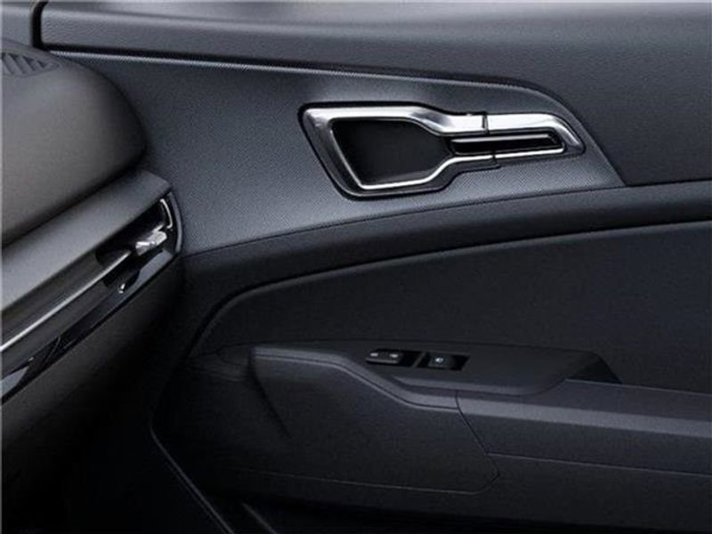 New 2026 Kia Sportage LX image 25