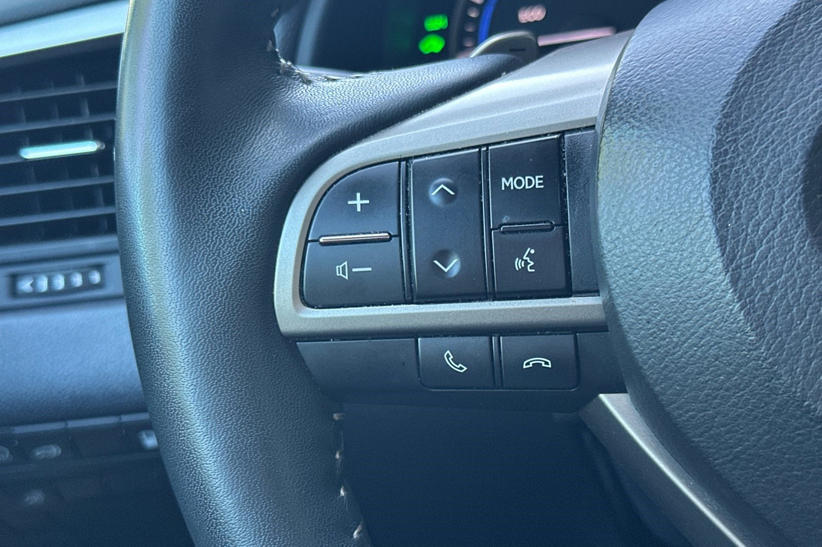 Certified 2022 Lexus RX 450h AWD w/ Premium Package image 30