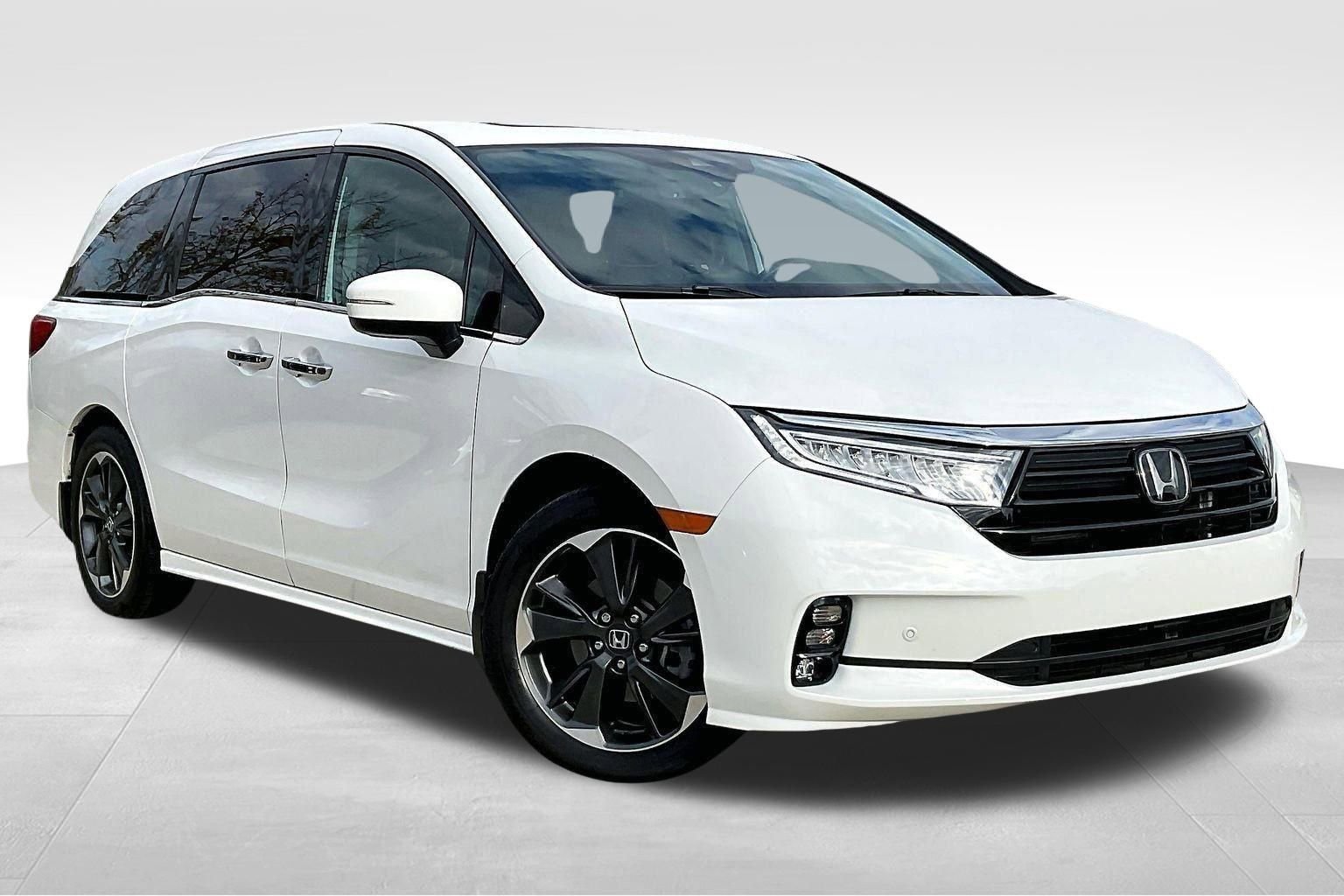 Used 2023 Honda Odyssey Elite image 13