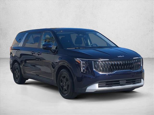 Used 2025 Kia Carnival video 3