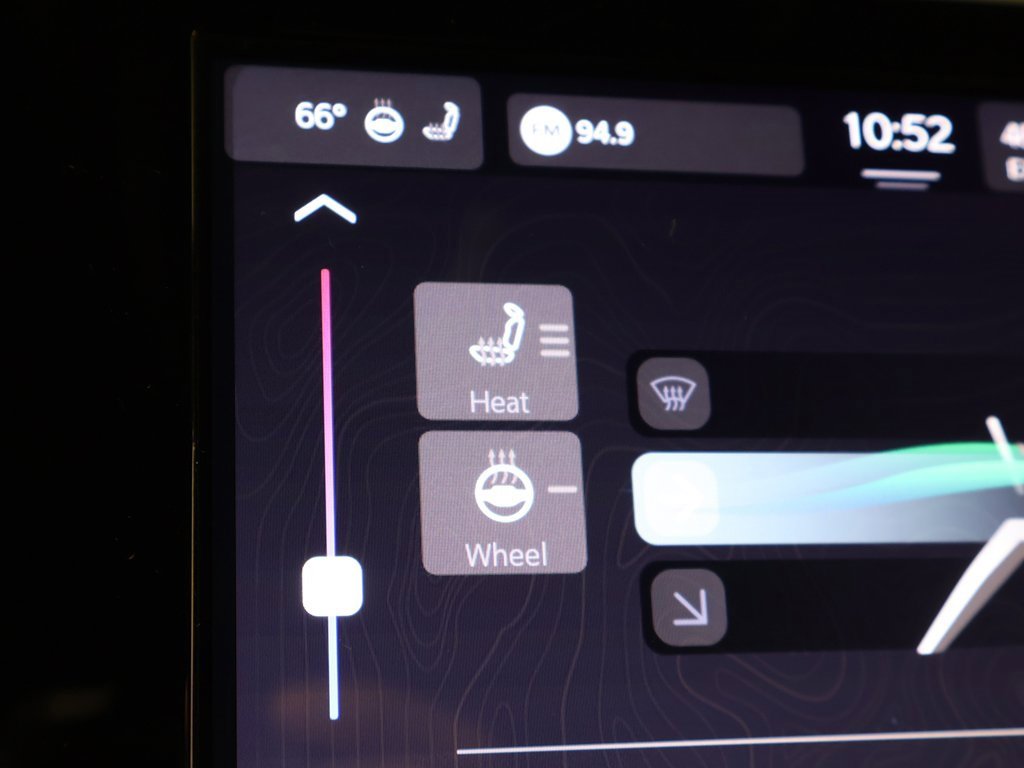 Used 2024 Jeep Grand Cherokee Altitude image 46