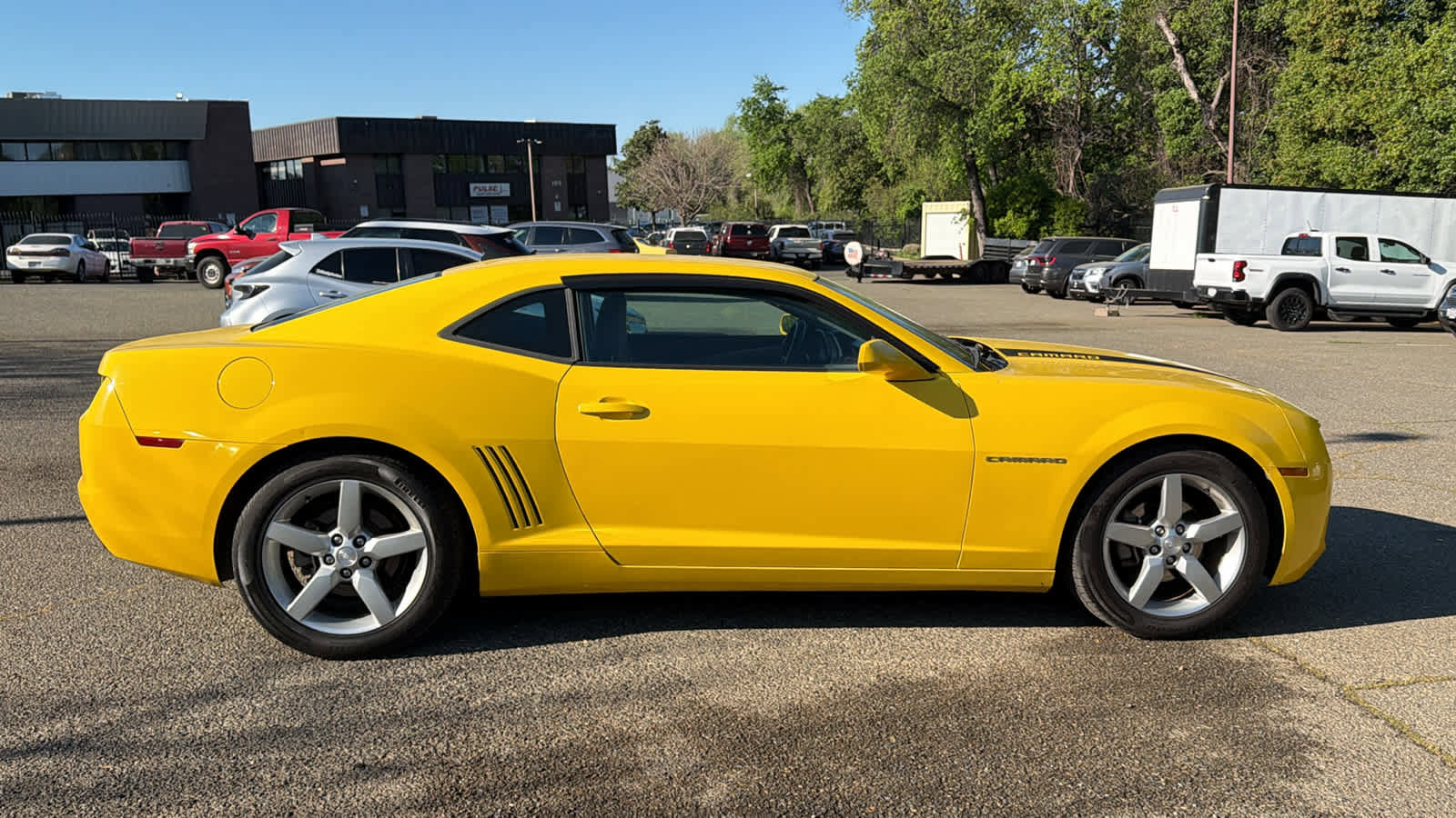 Used 2011 Chevrolet Camaro LT image 4