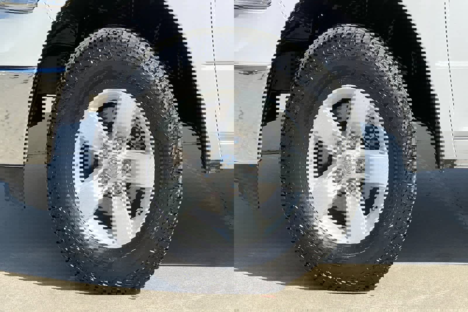 Used 2023 RAM 1500 Tradesman w/ Chrome Plus Package image 34