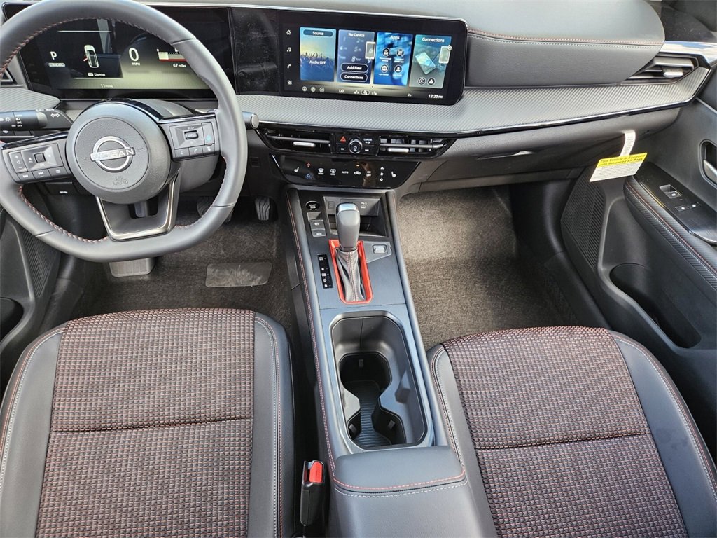 New 2026 Nissan Kicks SR w/ Cold Weather Package image 6