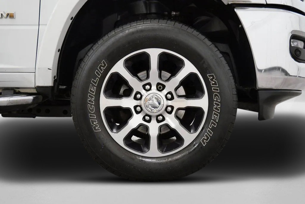 Used 2022 RAM 3500 Limited AWD/4WD image 34