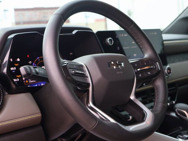 Certified 2025 Chevrolet Colorado ZR2 w/ Technology Package image 29