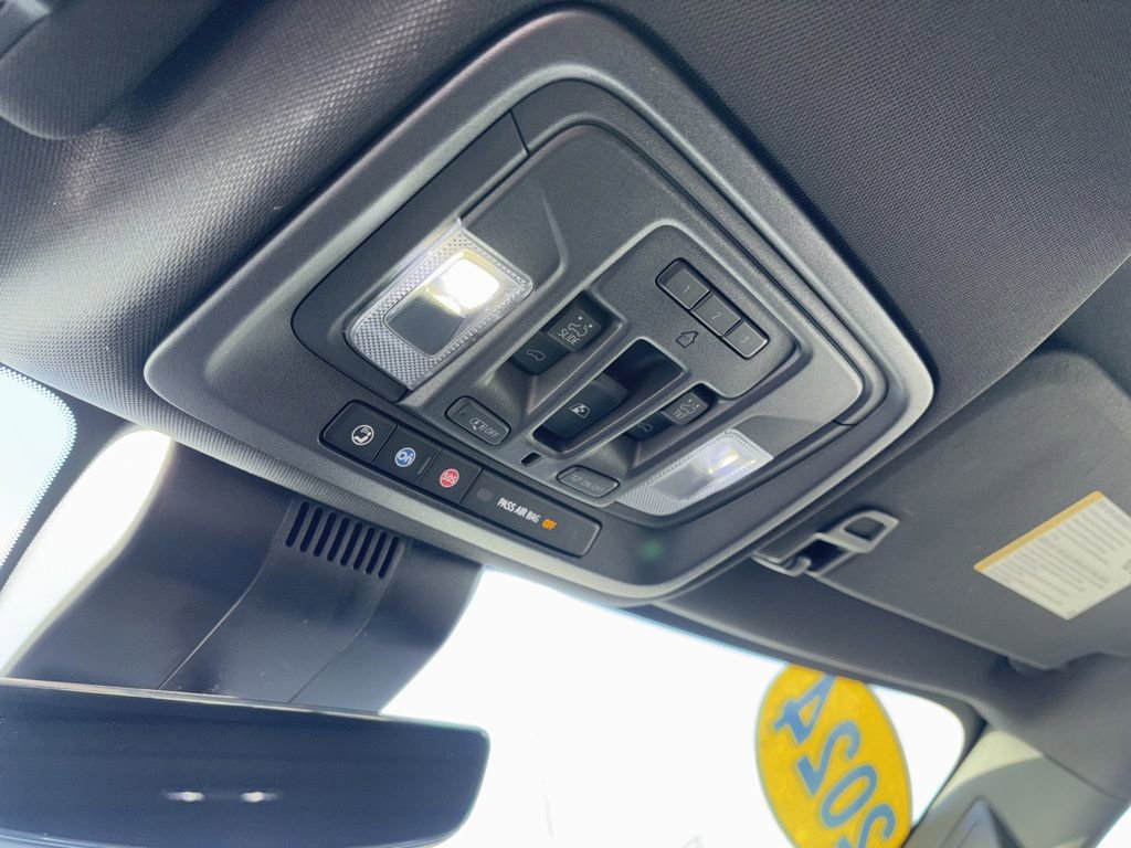 Used 2024 Chevrolet Silverado 2500 High Country w/ High Country Premium Package AWD/4WD image 28