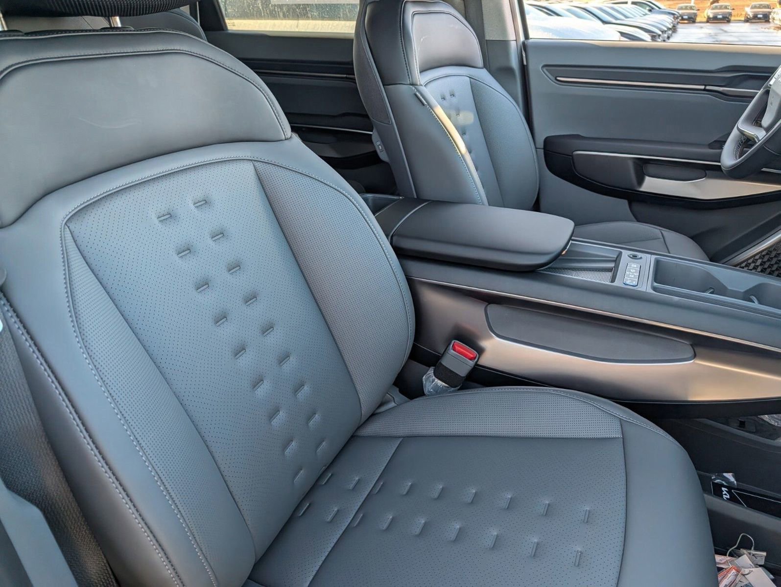 New 2026 Kia EV9 Wind image 29