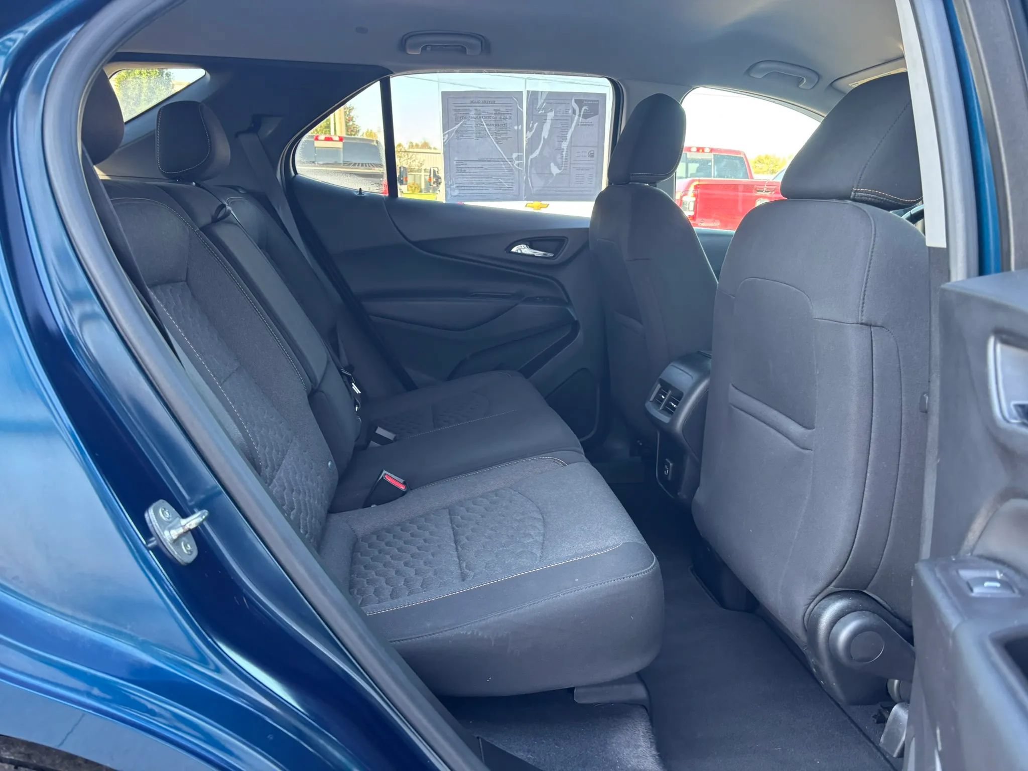 Used 2021 Chevrolet Equinox LT FWD image 16