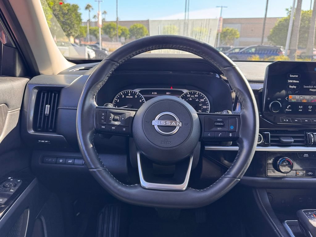 Certified 2024 Nissan Pathfinder SL FWD image 14
