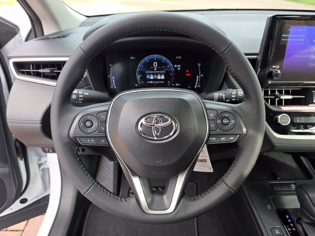New 2026 Toyota Corolla Cross LE FWD image 29