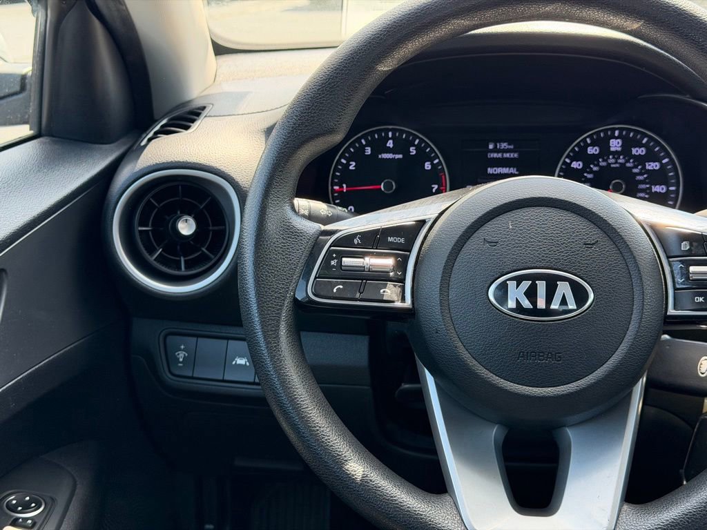 Used 2021 Kia Forte LXS FWD image 27