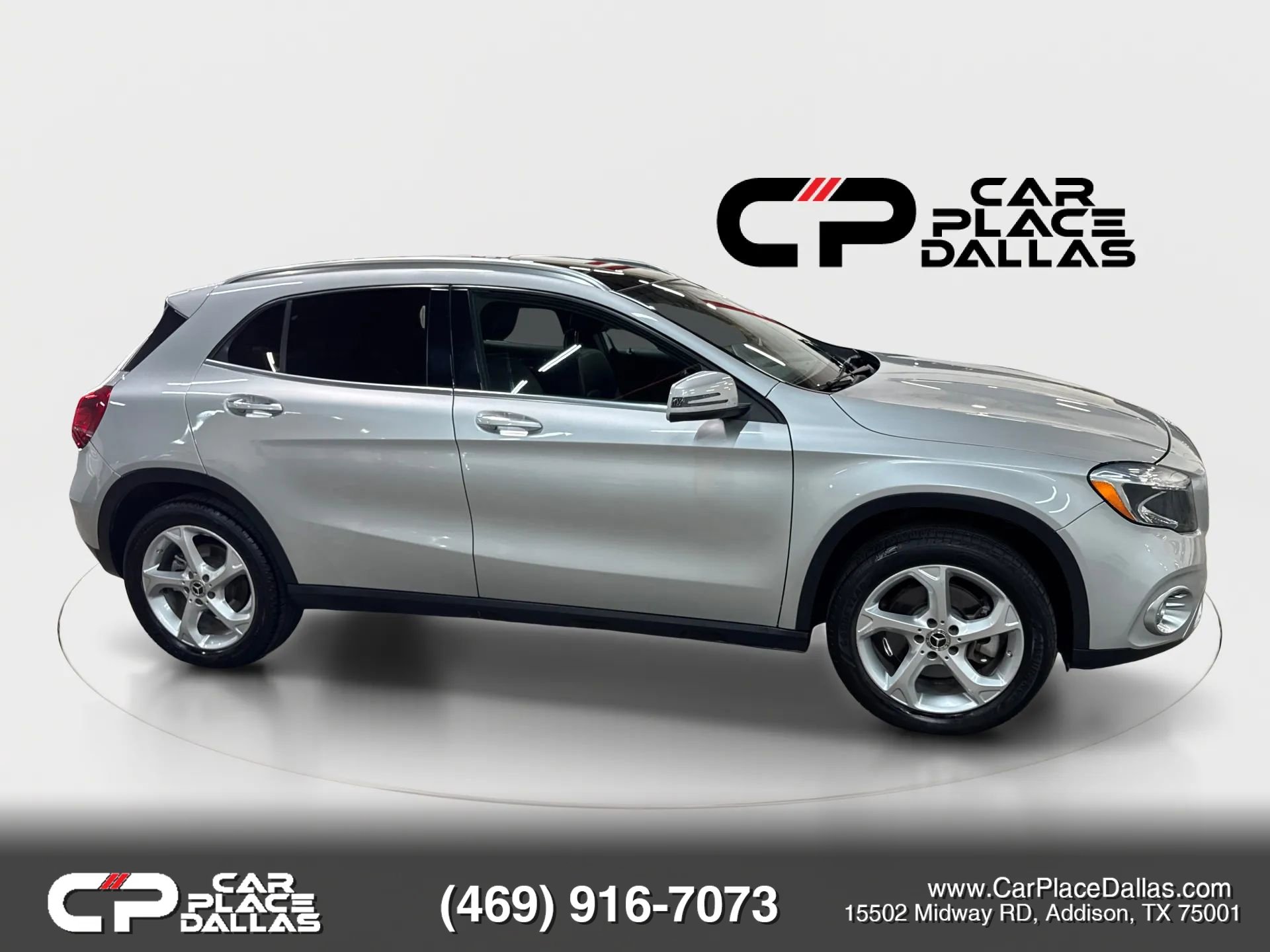 Used 2018 Mercedes-Benz GLA 250 4MATIC w/ Premium Package image 15