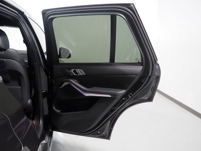 Used 2019 BMW X5 xDrive40i w/ Premium Package 2 image 66