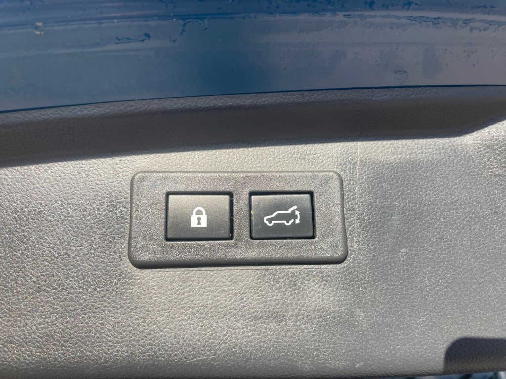 Used 2025 Subaru Outback Wilderness AWD/4WD image 33
