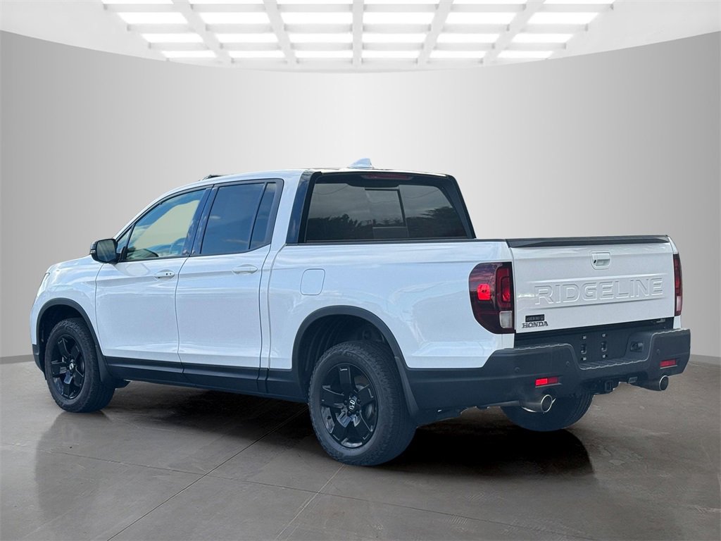 Used 2024 Honda Ridgeline Black Edition image 4
