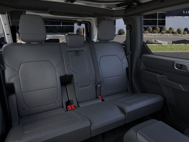 New 2025 Ford Bronco Badlands image 11