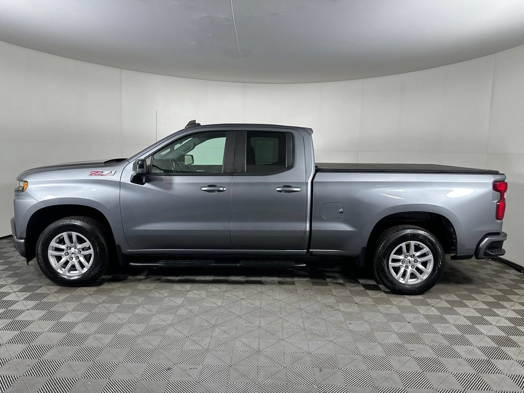 Used 2021 Chevrolet Silverado 1500 RST w/ Z71 Off-Road Package AWD/4WD image 2