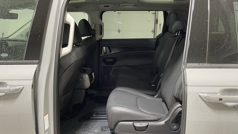 New 2026 Kia Carnival SX Prestige image 17