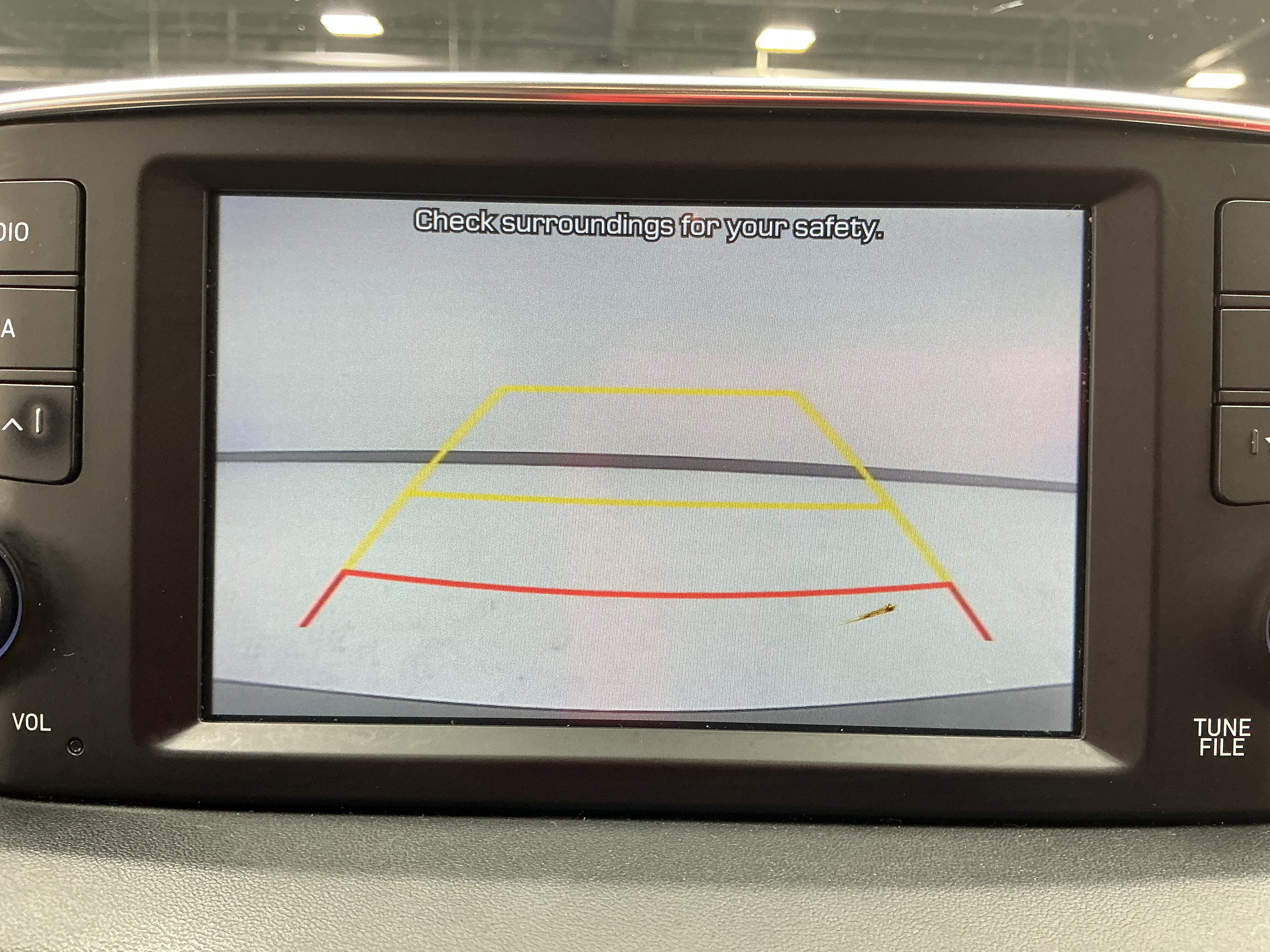 Used 2020 Hyundai Santa Fe SE w/ Cargo Package image 7