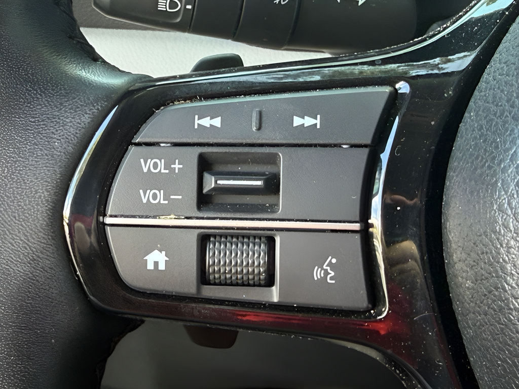 Certified 2025 Honda Pilot EX-L image 12