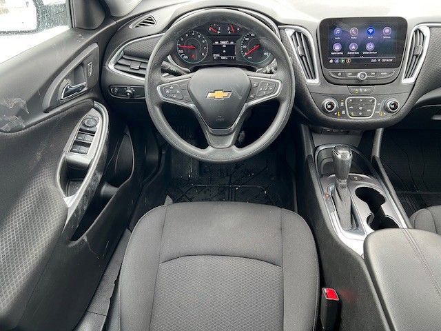 Used 2020 Chevrolet Malibu LT image 25